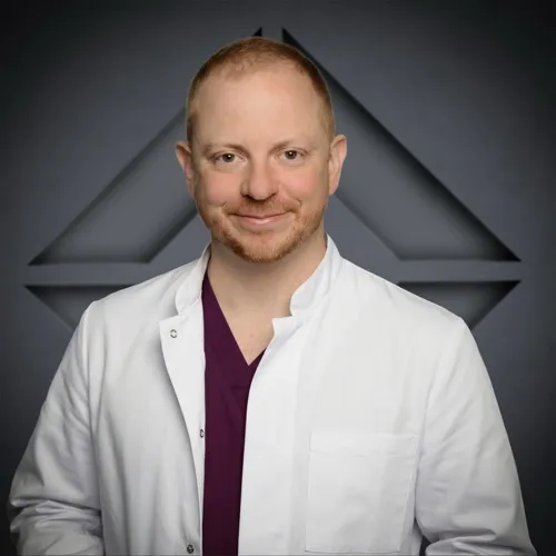 Dr. med. Cornelius Schubert, Specialist plastische en esthetische chirurgie