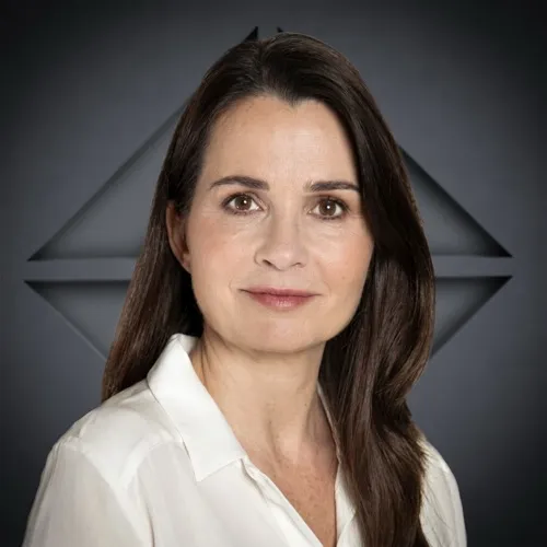 Dr. med. Jutta Henscheid, Specialist in lipoedeemoperaties & huidstrakking