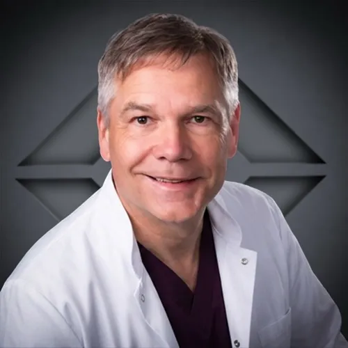 Dr. med. Roland Mörmel, Specialist interne geneeskunde