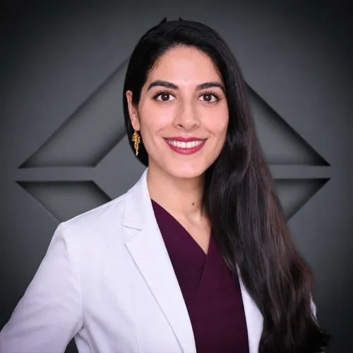 Dr. med. univ. Nura Zamani, Specialist plastische en esthetische chirurgie