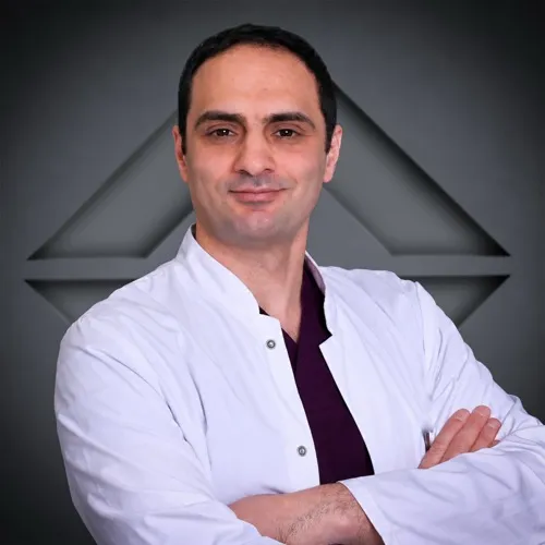 Mohamad Shalabi, Specialist algemene en viscerale chirurgie